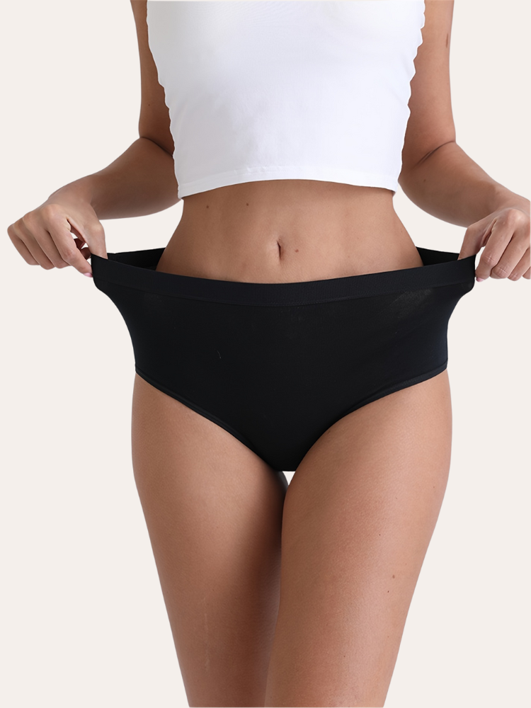 Seamless Snatched Brief  | Aksana